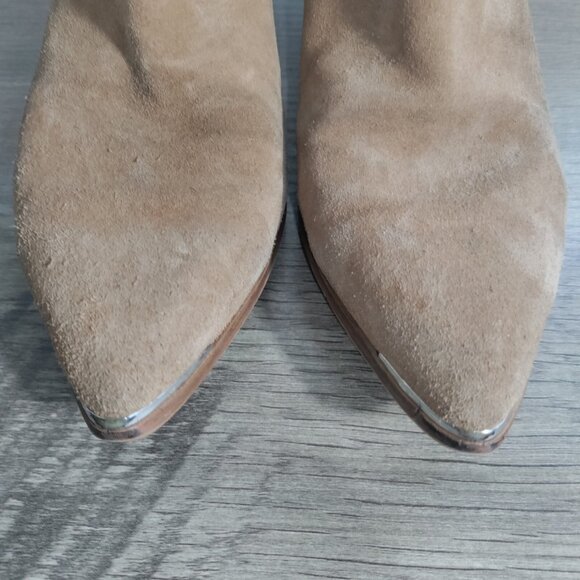 Marc Fisher Footwear Yilda Cutout Bootie, Medium Natural Suede, 11M - Picture 10 of 12